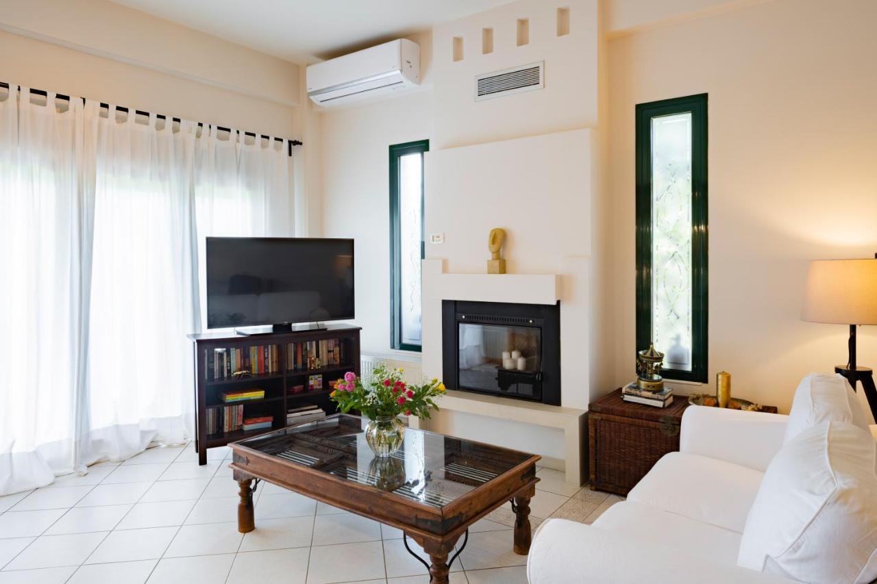Rio Beach Residence Patras Buitenkant foto
